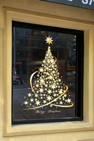 Vitrines de sapin d'or pour Noël