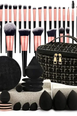 Jeu de 47 outils de Cosmétique