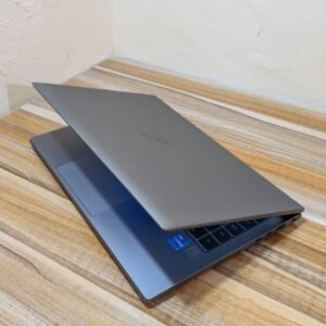 HP Zbook firefly